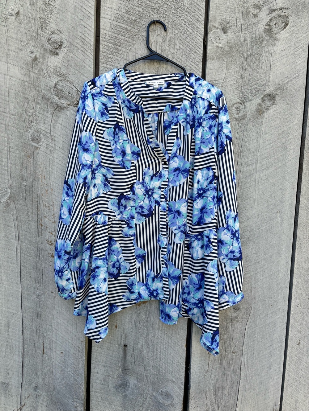 Notations Floral Stripe V-Neck Blouse - Blue Size L